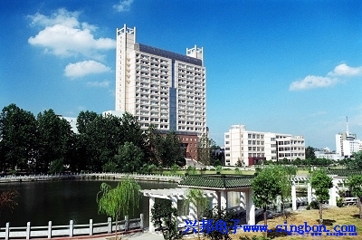 武漢理工大學(xué)馬房山分校IC卡水控管理系統(tǒng)。